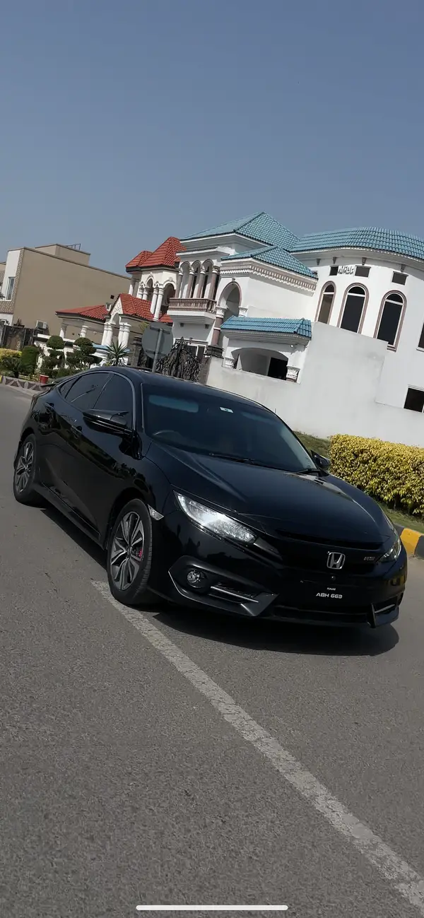 Black Honda Civic luxury model available for rent