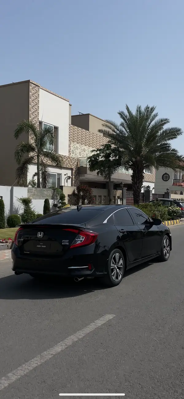 Black Civic latest edition on Lahore road