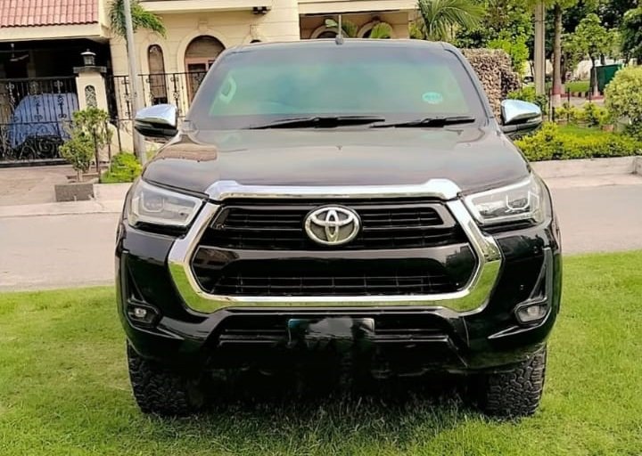 Black Hilux Revo available for VIP use